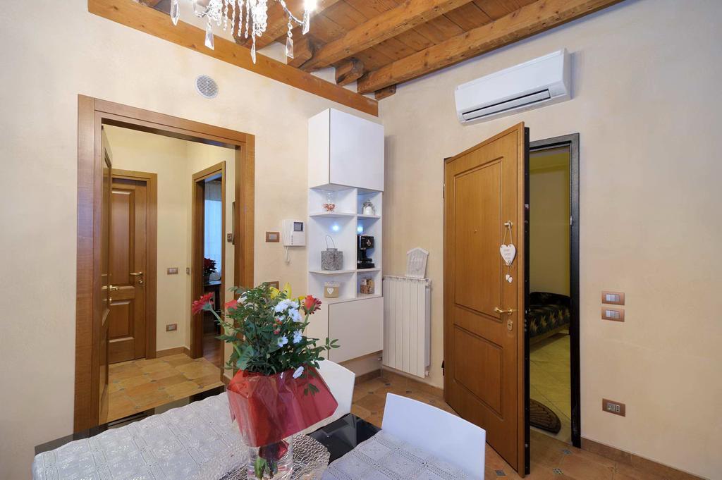 Appartement Antico Palazzo Signorile à Salò Extérieur photo